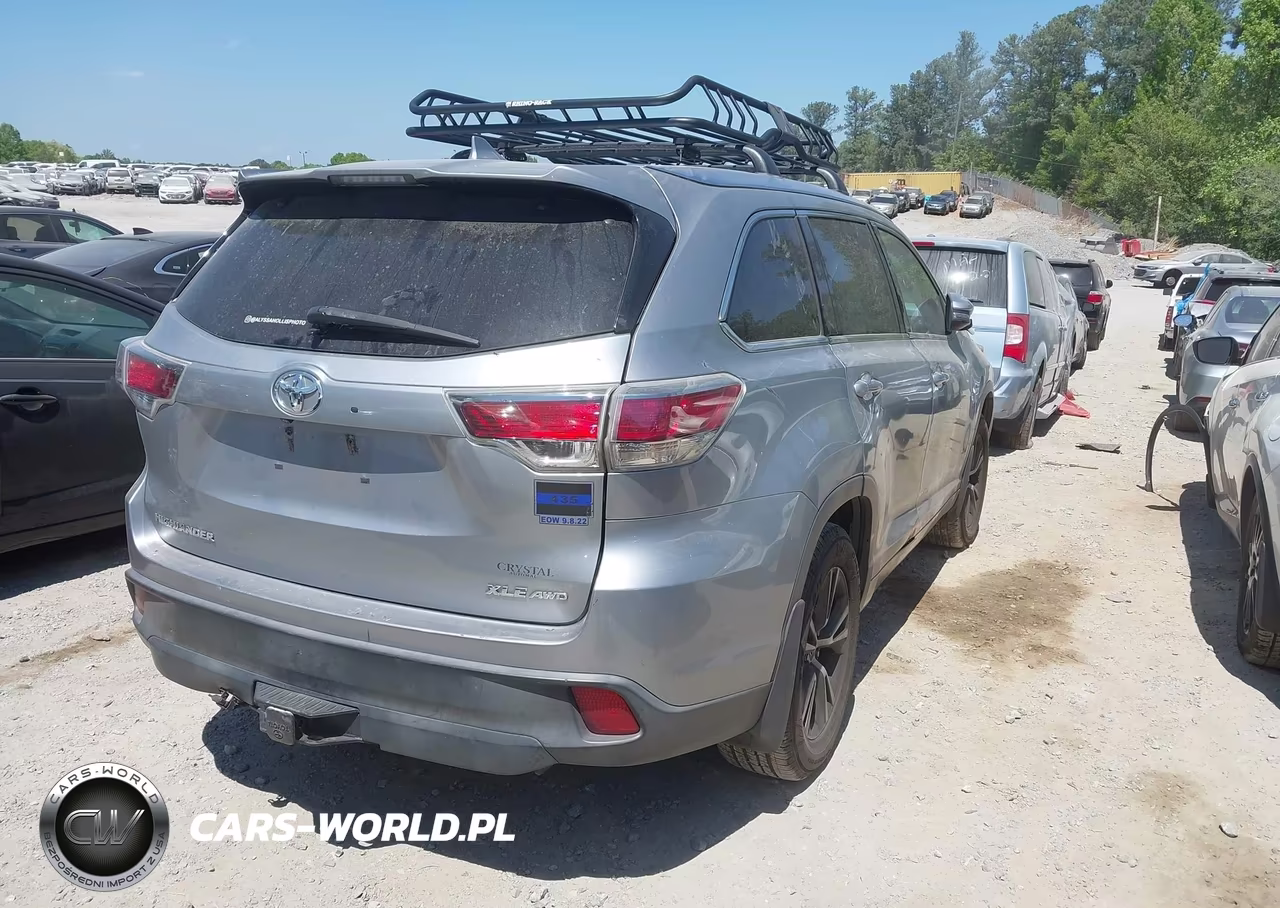 2016 Toyota Highlander Xle V6 VIN:5TDJKRFH9GS285160 - 4