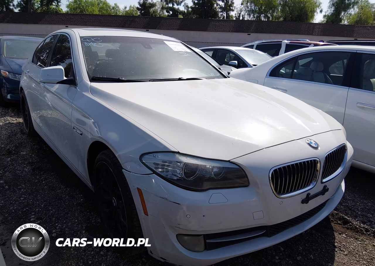 2013 BMW 528I