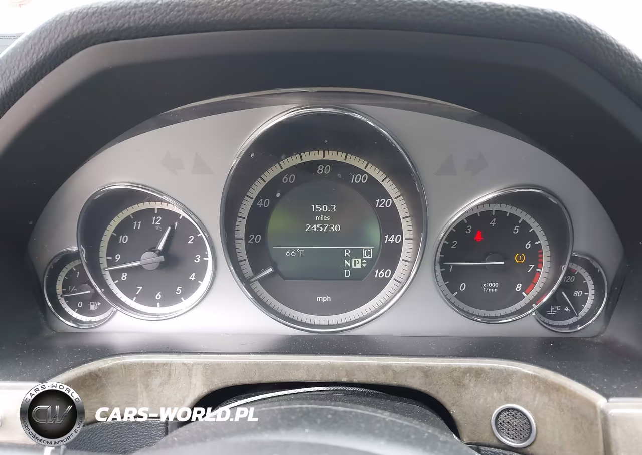 2010 Mercedes-Benz E 350 4Matic VIN:WDDHF8HB9AA210040 - 7