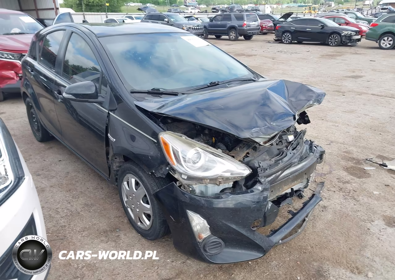 2015 Toyota Prius C Two