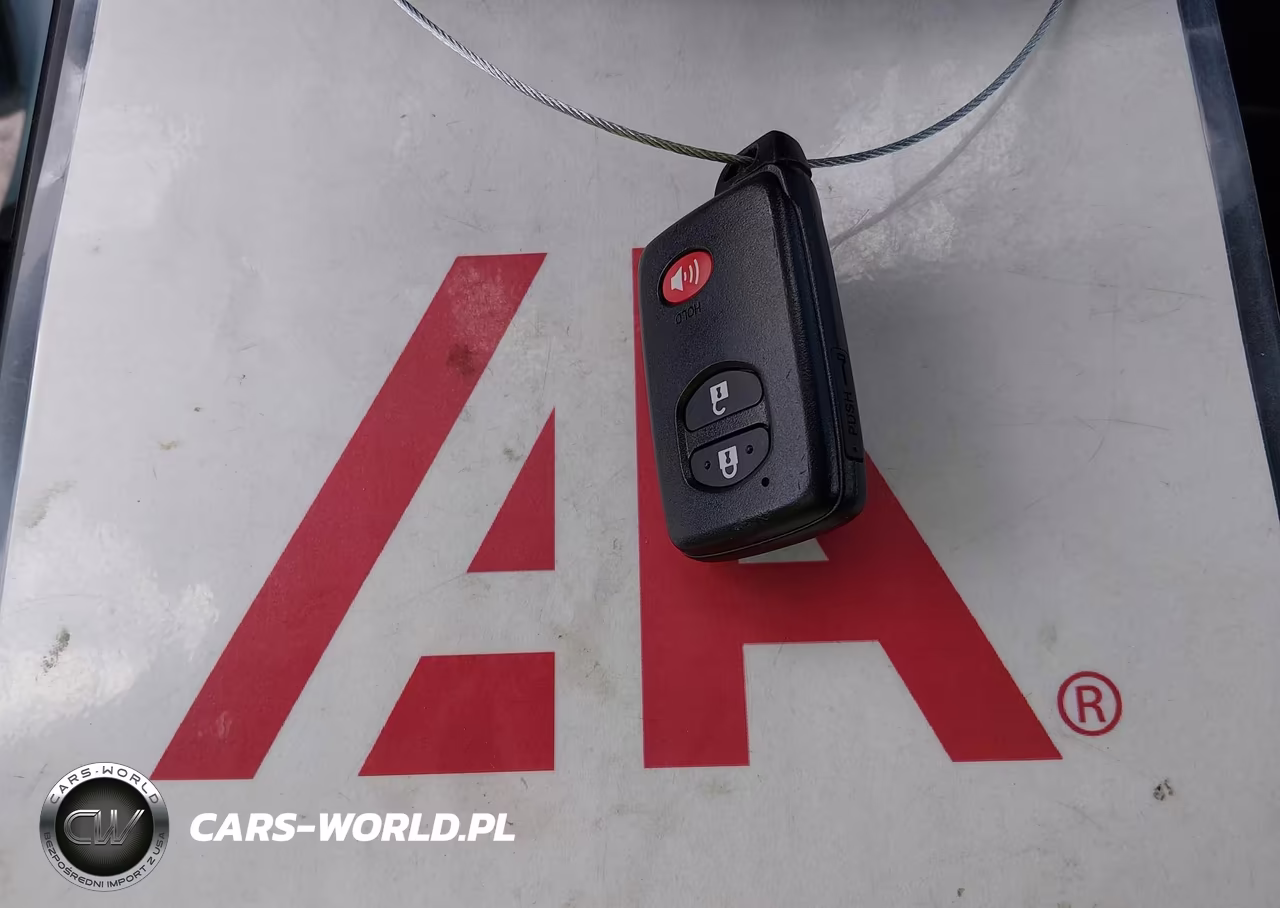 2013 Toyota Prius V Five VIN:JTDZN3EU1D3198579 - 11