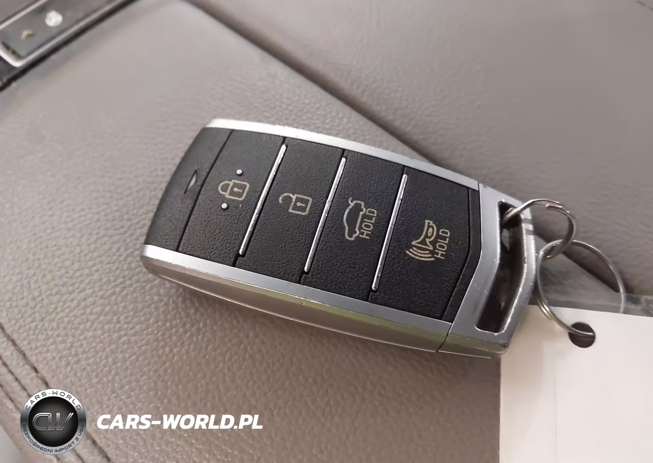 2017 Genesis G80 3.8 VIN:KMHGN4JE3HU168054 - 11