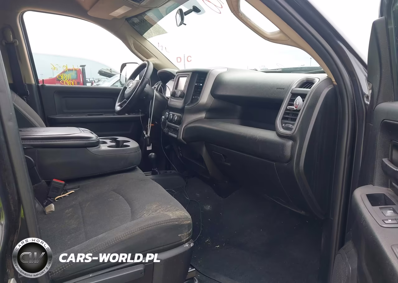 2020 Ram 2500 Tradesman 4X4 6'4 Box VIN:3C6UR5CJ1LG147797 - 5