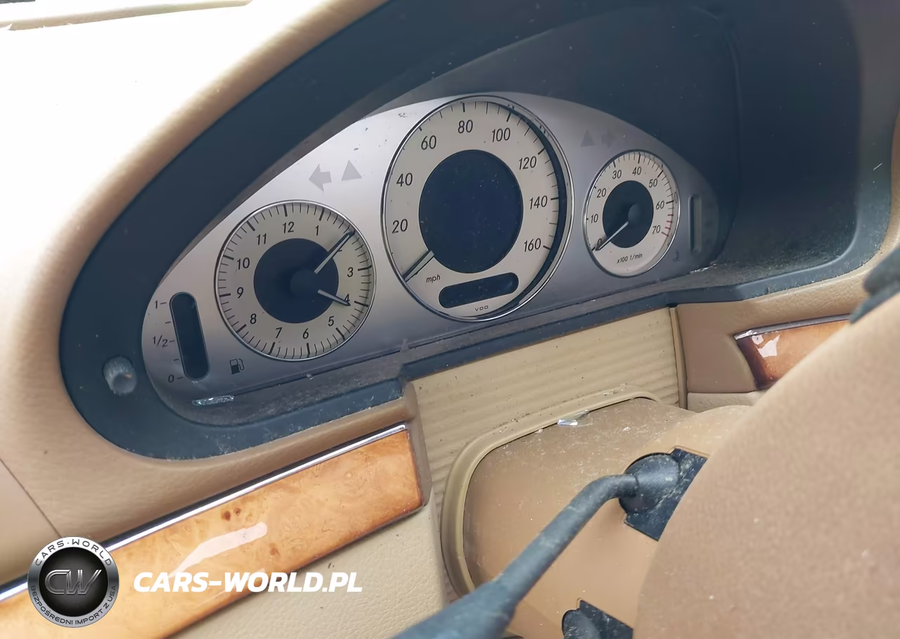 2008 Mercedes-Benz E 550 VIN:WDBUF72X28B313388 - 7