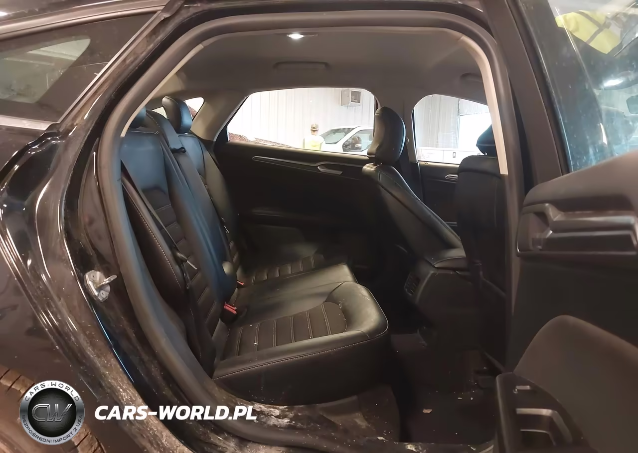 2017 Ford Fusion Se VIN:3FA6P0T9XHR327197 - 8