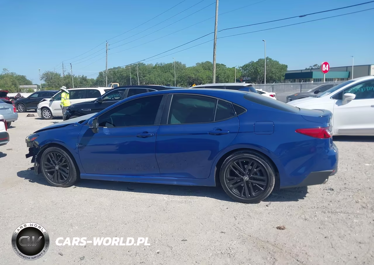2025 Toyota Camry Se VIN:4T1DAACK5SU096863 - 15