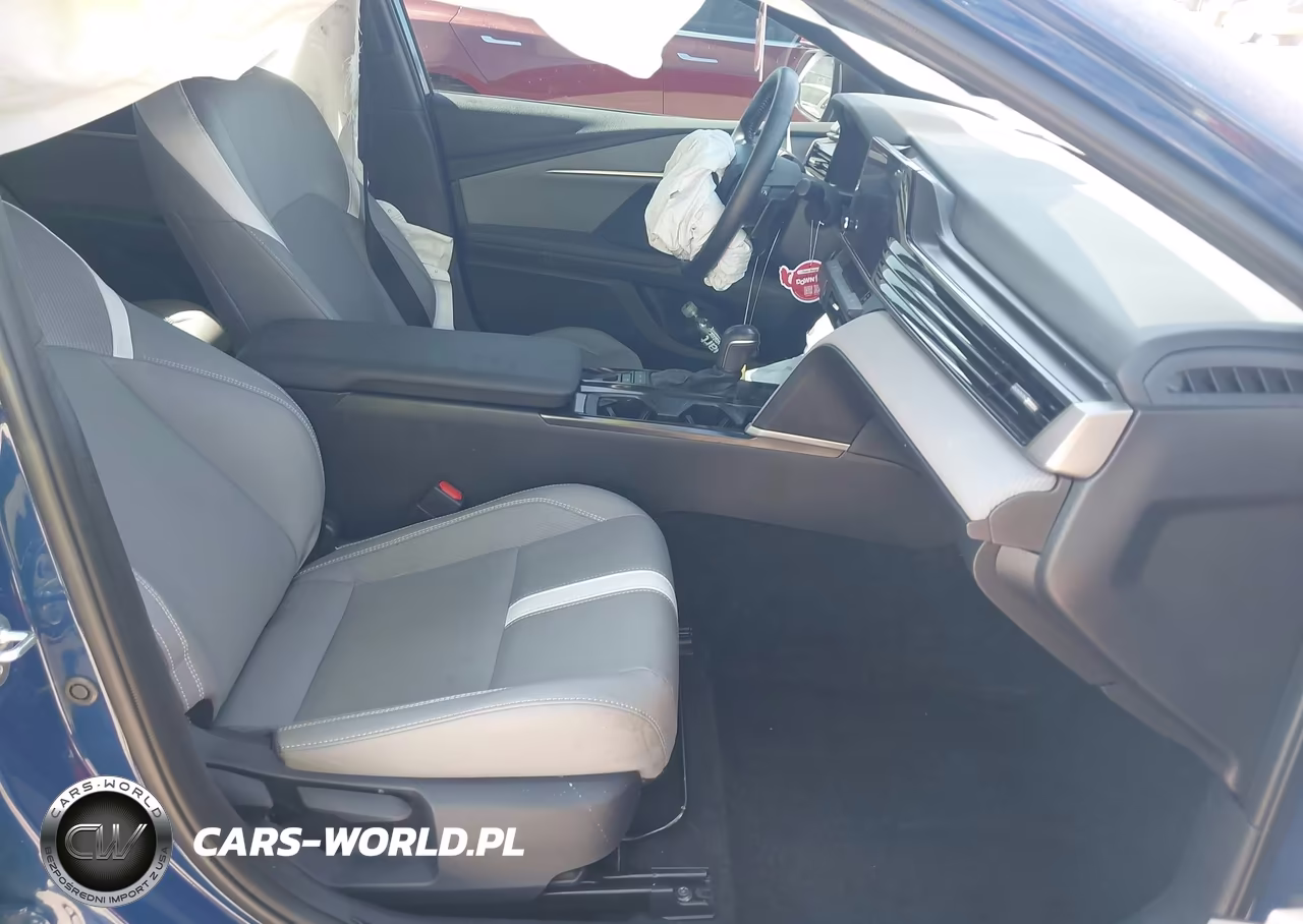 2025 Toyota Camry Se VIN:4T1DAACK5SU096863 - 5
