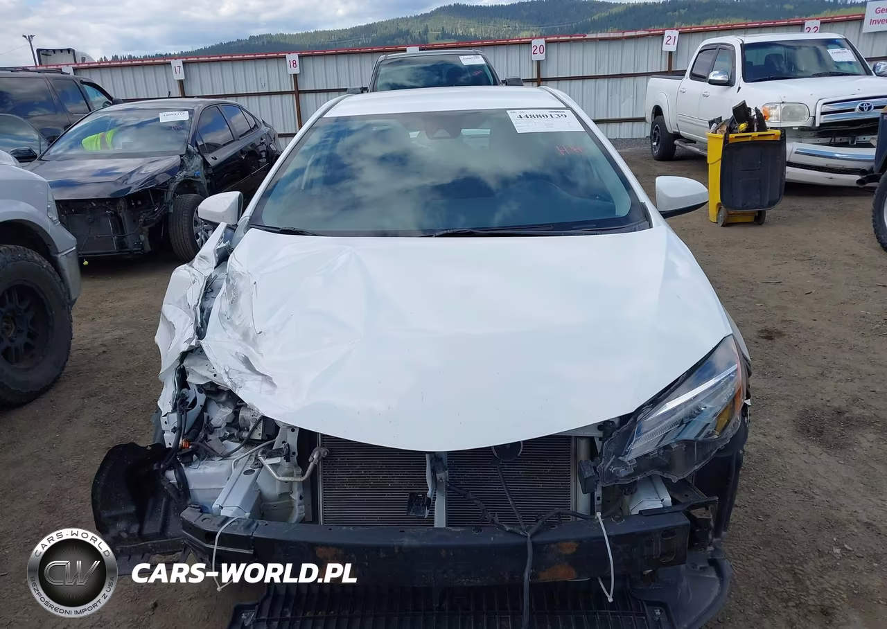2019 Toyota Corolla Le VIN:5YFBURHE3KP927777 - 12