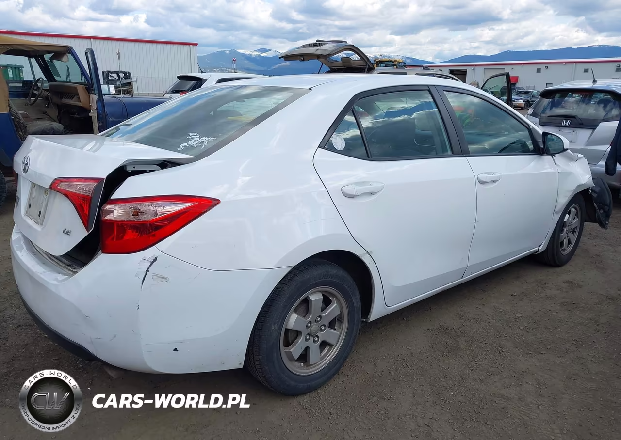 2019 Toyota Corolla Le VIN:5YFBURHE3KP927777 - 4
