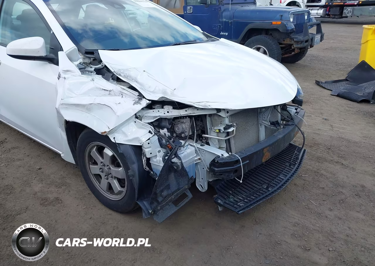 2019 Toyota Corolla Le VIN:5YFBURHE3KP927777 - 6