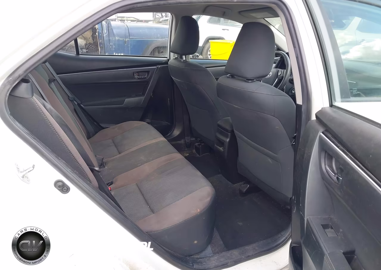 2019 Toyota Corolla Le VIN:5YFBURHE3KP927777 - 8