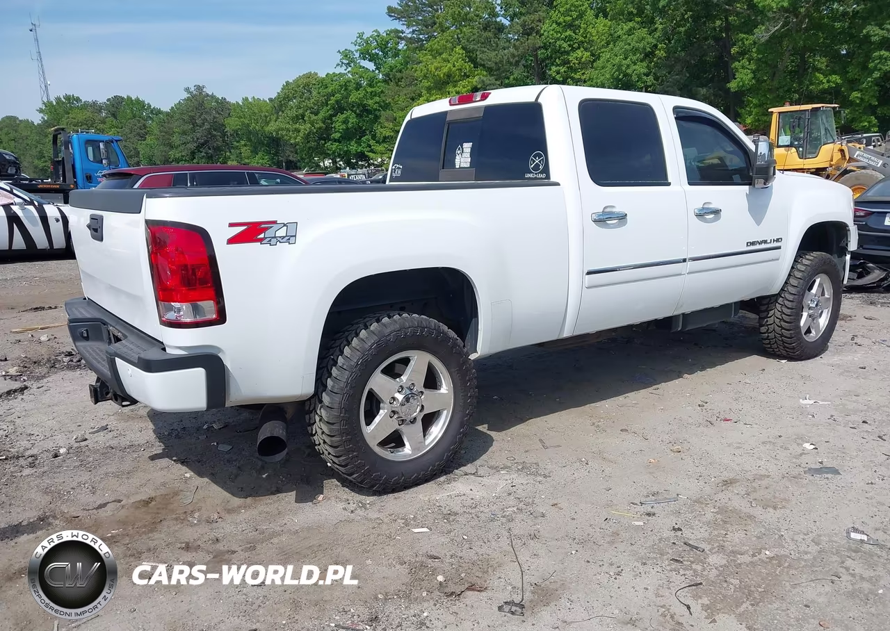 2011 GMC Sierra 2500Hd Denali VIN:1GT125C8XBF206147 - 4
