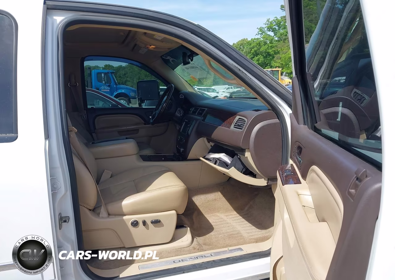 2011 GMC Sierra 2500Hd Denali VIN:1GT125C8XBF206147 - 5