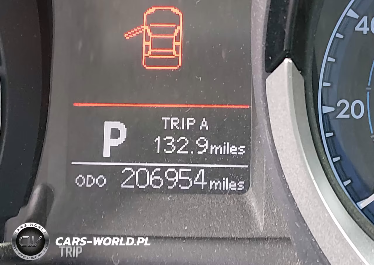 2016 Toyota Corolla S Plus VIN:5YFBURHE9GP402911 - 16