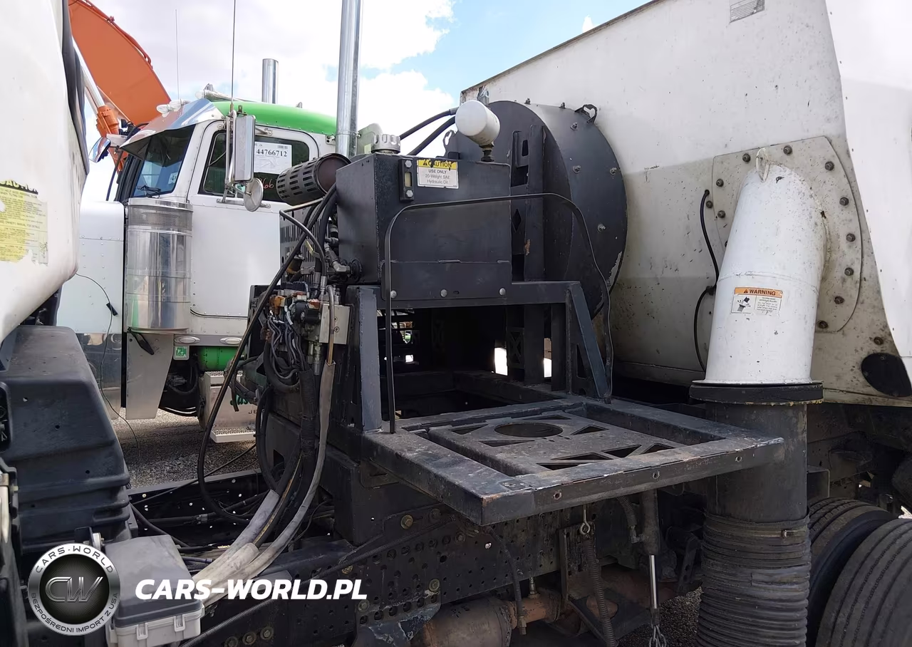 2018 Isuzu Npr VIN:54DB4W1B7JS802188 - 7