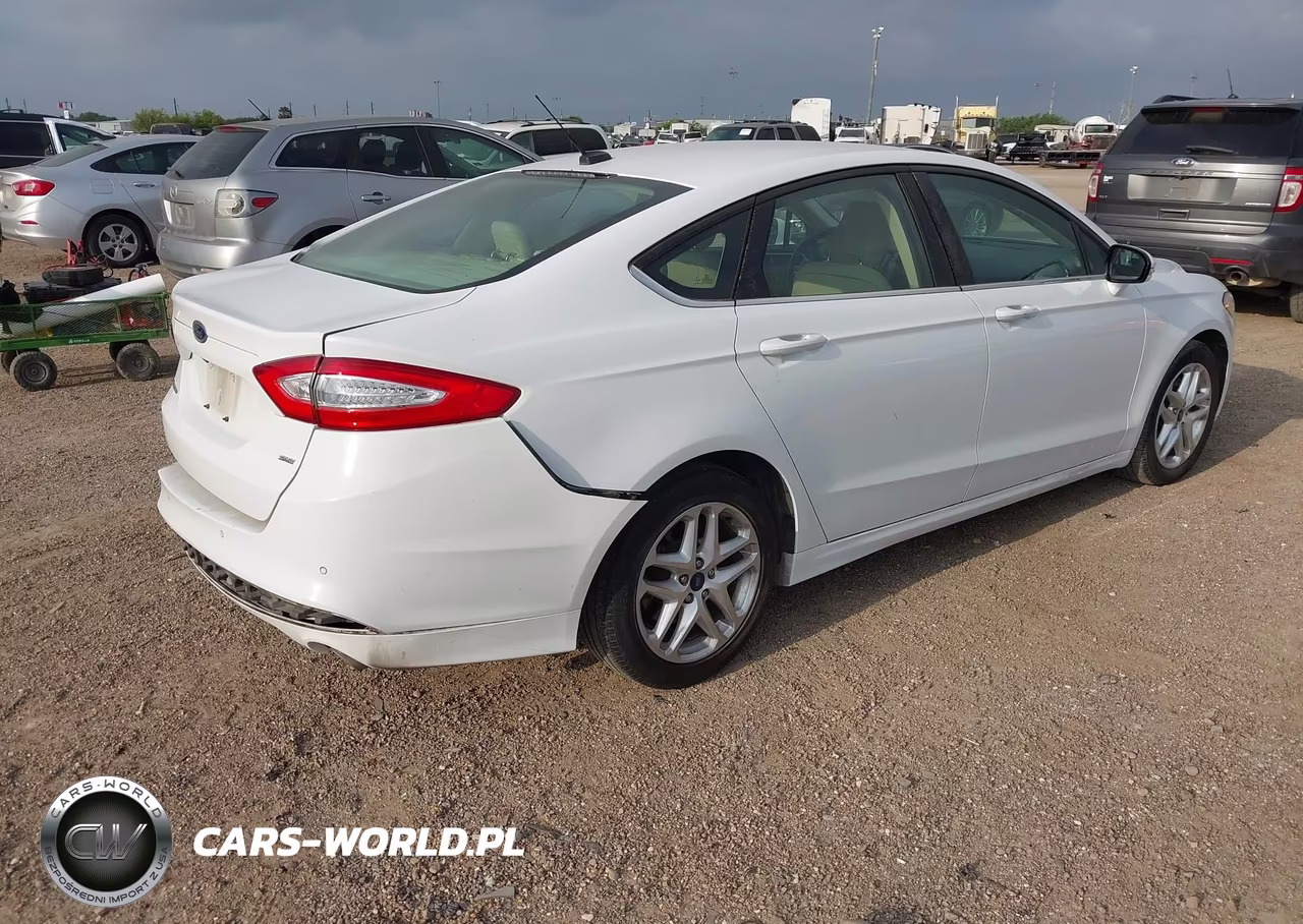 2016 Ford Fusion Se VIN:3FA6P0H73GR340797 - 4