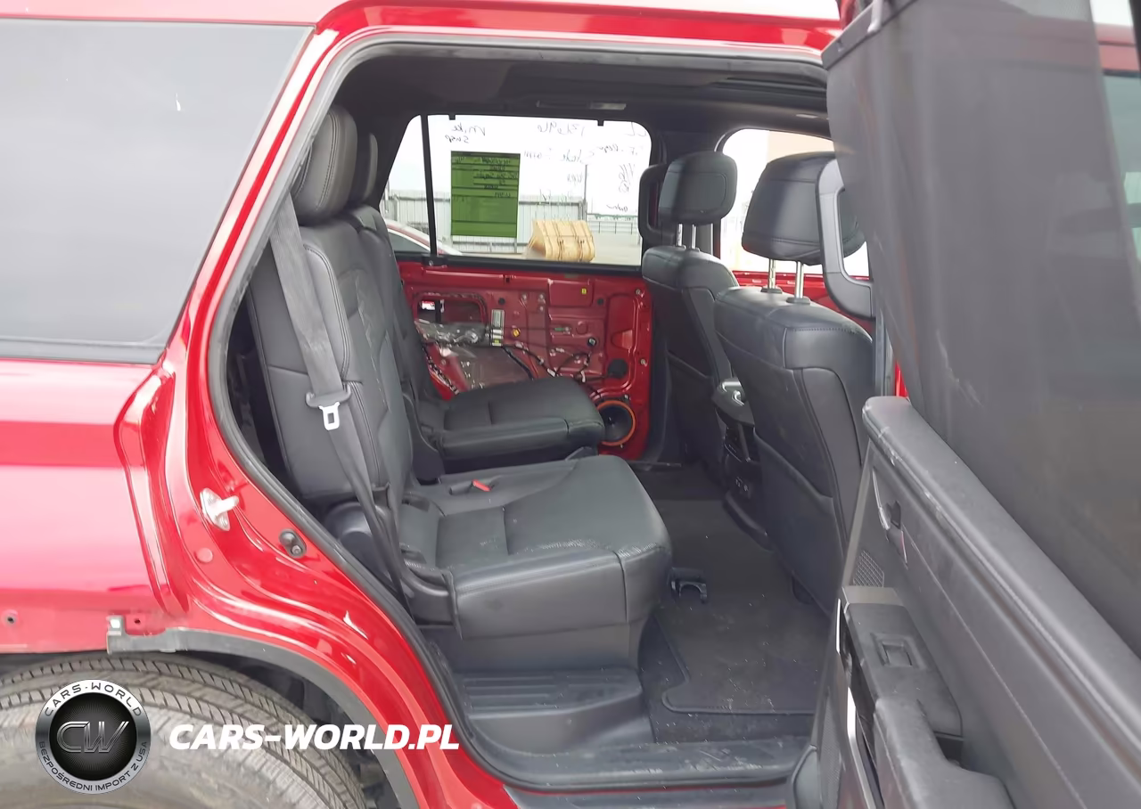2025 Toyota Sequoia Limited VIN:7SVAAABA2SX053831 - 8