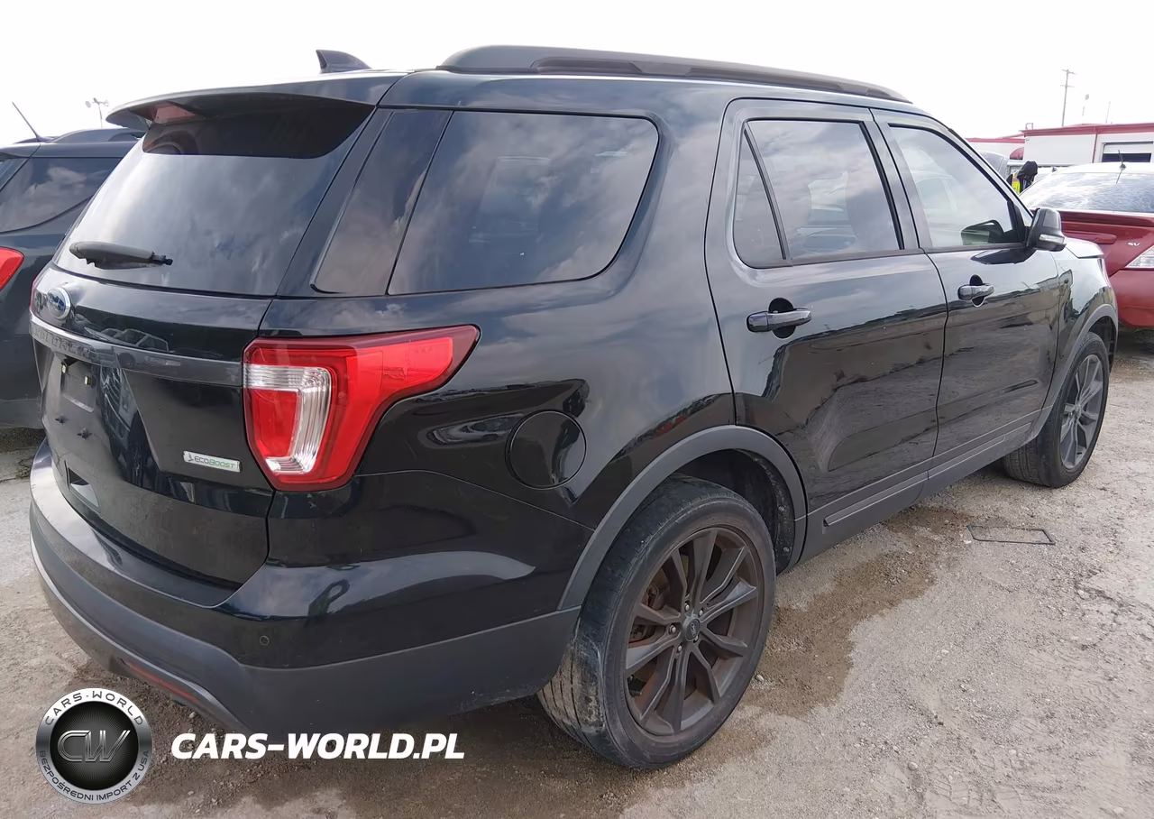 2017 Ford Explorer Xlt VIN:1FM5K7DH3HGE22657 - 4