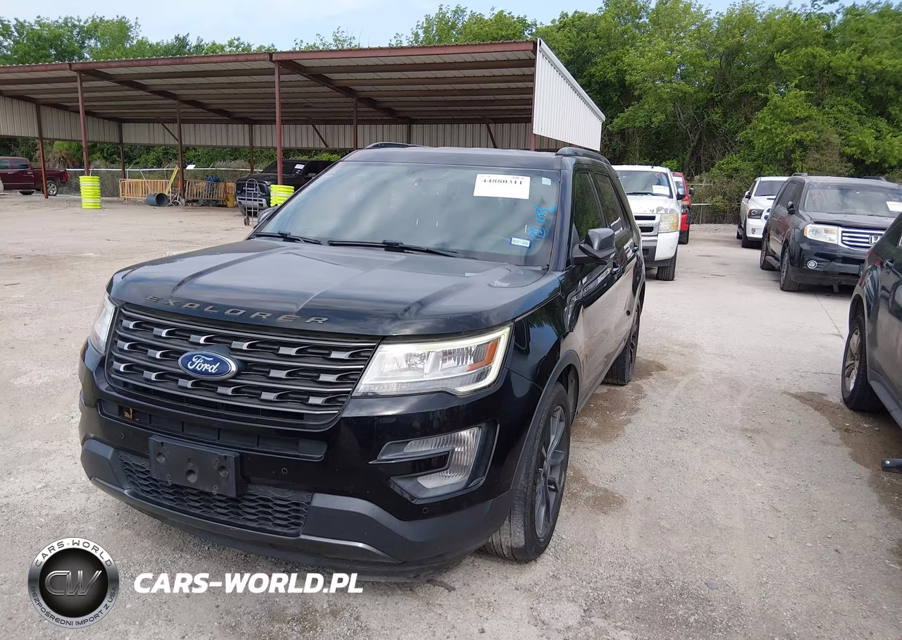 2017 Ford Explorer Xlt VIN:1FM5K7DH3HGE22657 - 6