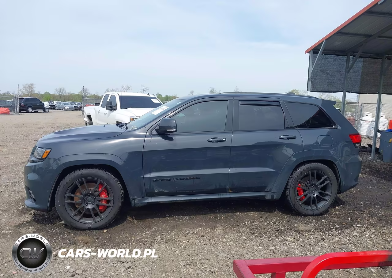 2018 Jeep Grand Cherokee Srt 4X4 VIN:1C4RJFDJ7JC382361 - 15