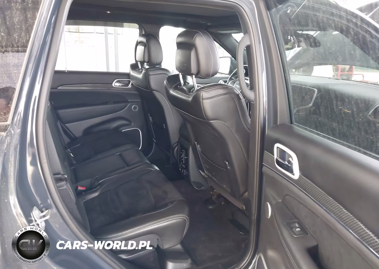 2018 Jeep Grand Cherokee Srt 4X4 VIN:1C4RJFDJ7JC382361 - 8