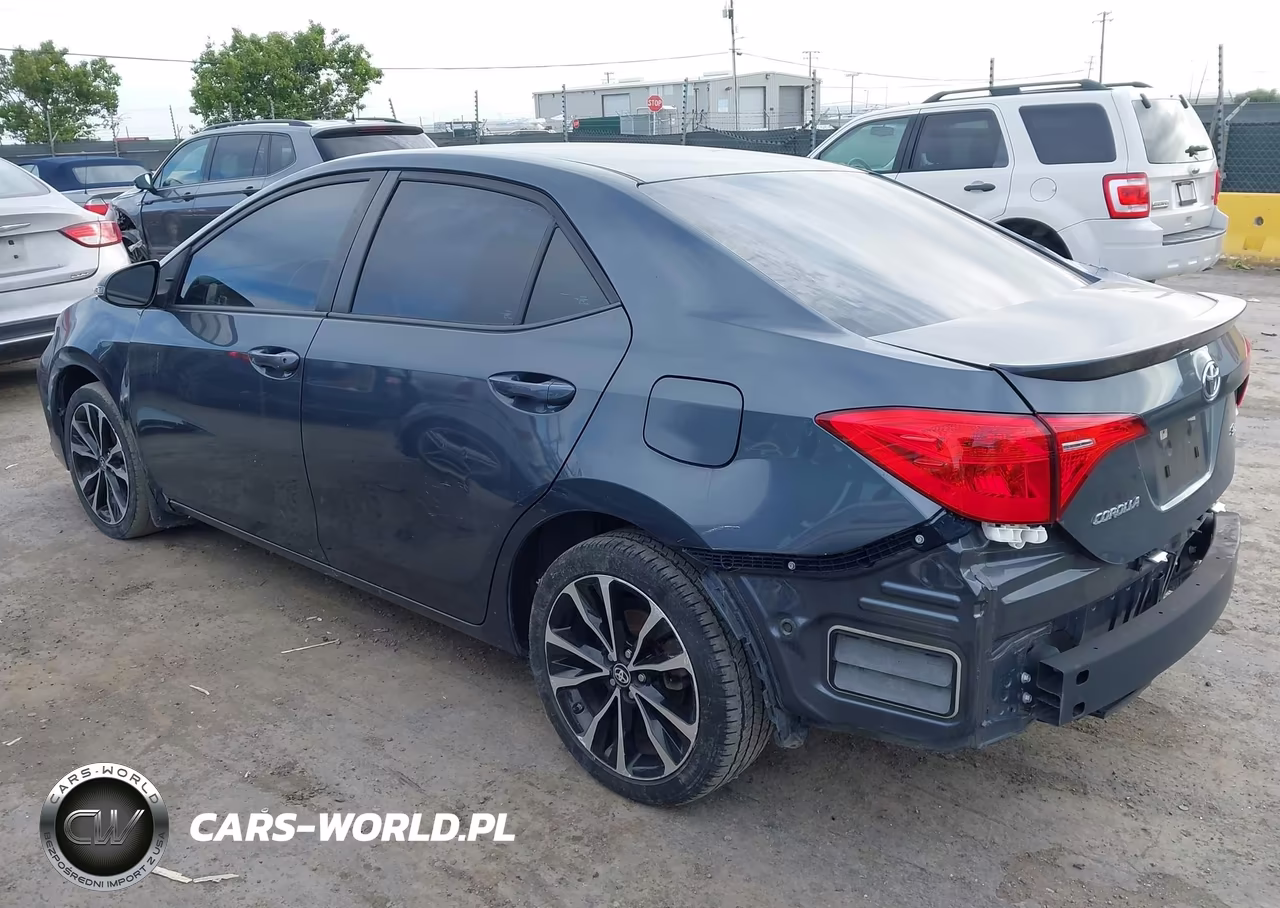 2019 Toyota Corolla Se VIN:5YFBURHE0KP863827 - 3