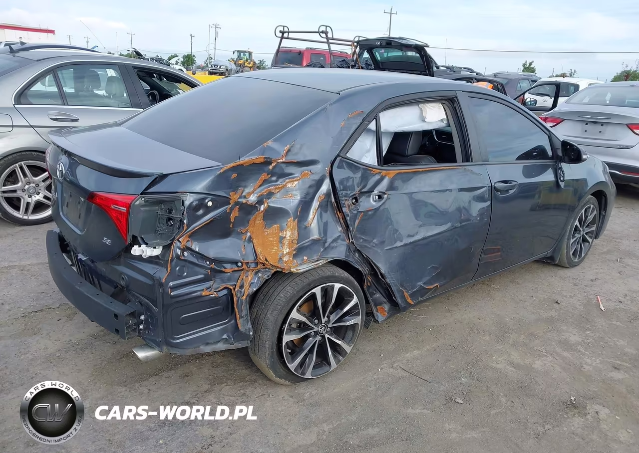 2019 Toyota Corolla Se VIN:5YFBURHE0KP863827 - 4