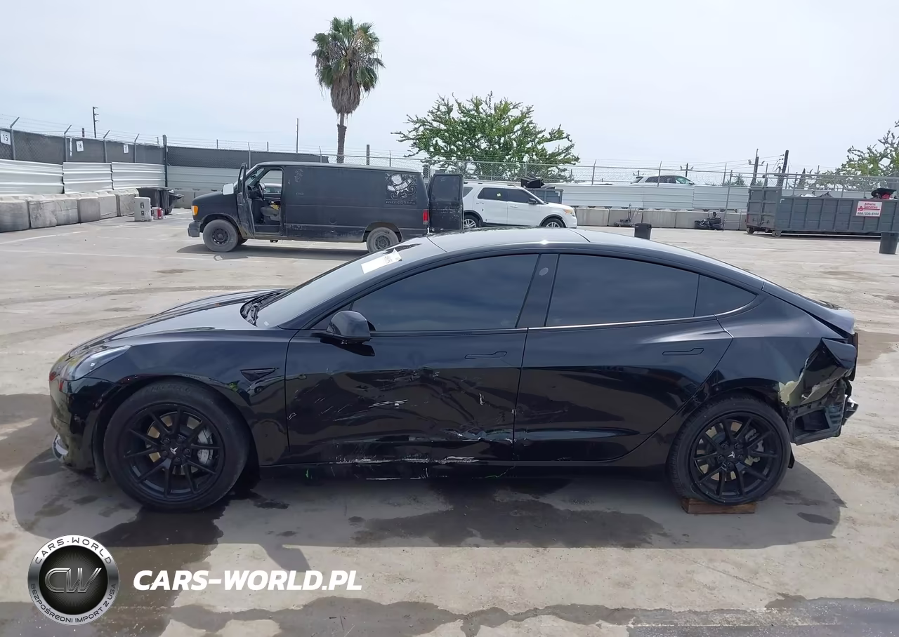 2022 Tesla Model 3 Long Range Dual Motor All-Wheel Drive VIN:5YJ3E1EB8NF160909 - 15