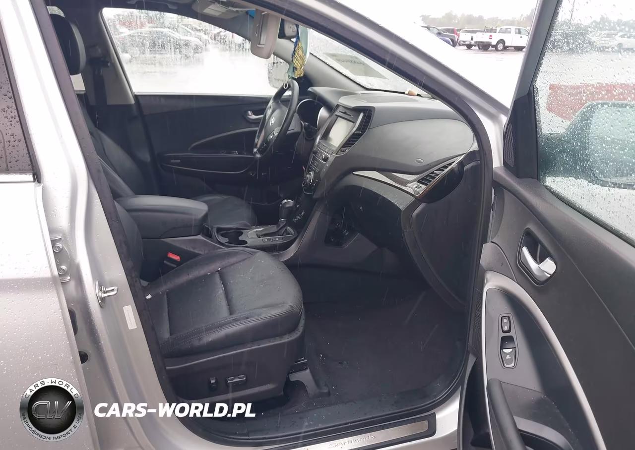 2017 Hyundai Santa Fe Sport 2.0T Ultimate VIN:5XYZW4LA3HG475973 - 5
