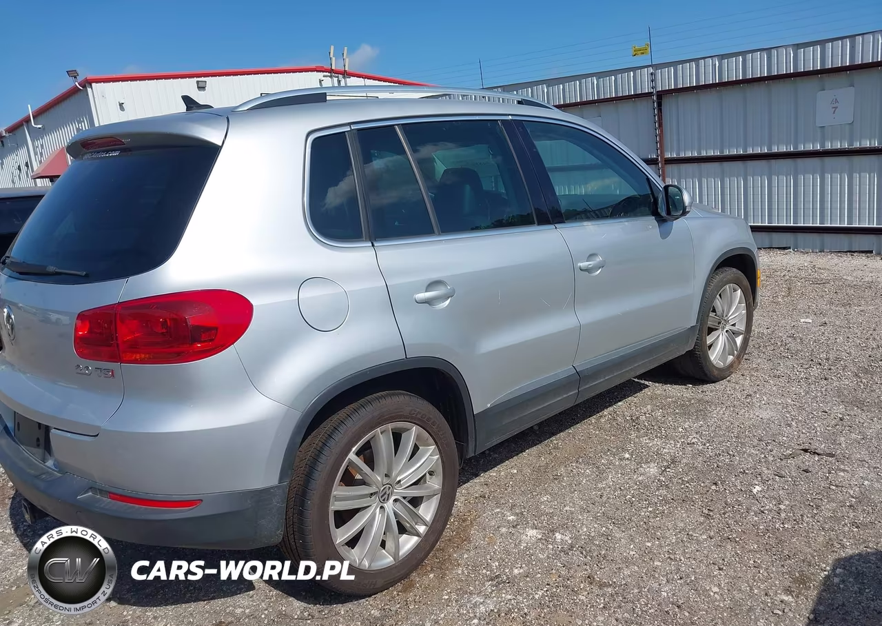 2014 Volkswagen Tiguan Sel VIN:WVGAV3AX9EW573742 - 4