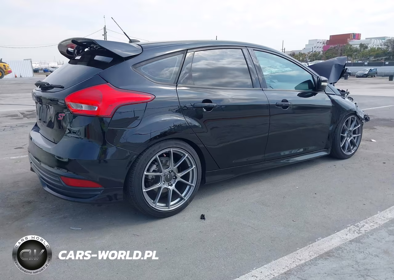 2016 Ford Focus St VIN:1FADP3L97GL221618 - 4