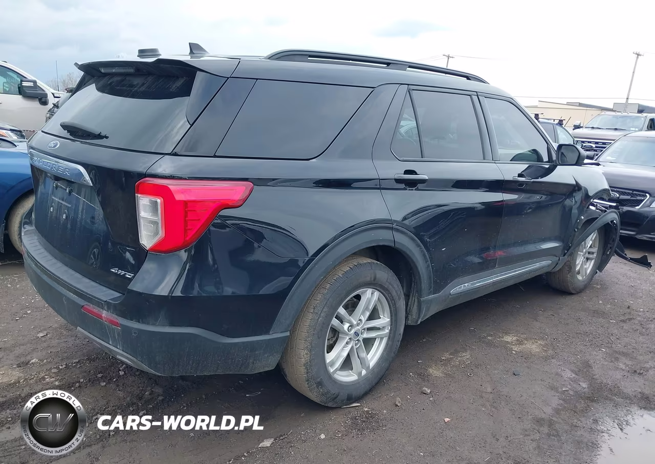 2022 Ford Explorer Xlt VIN:1FMSK8DHXNGA37939 - 4