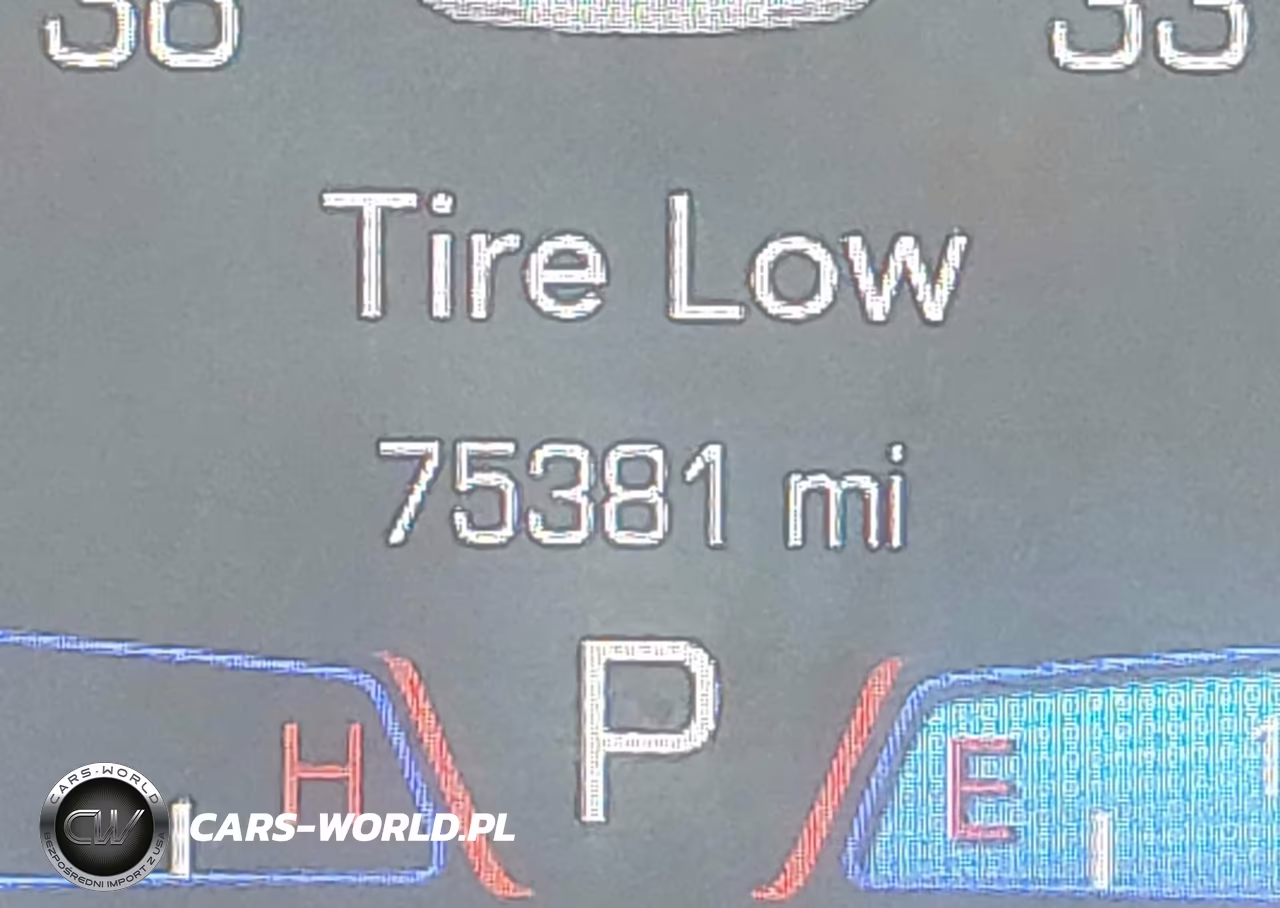 2016 Chrysler 300 300S VIN:2C3CCAGG2GH170982 - 15