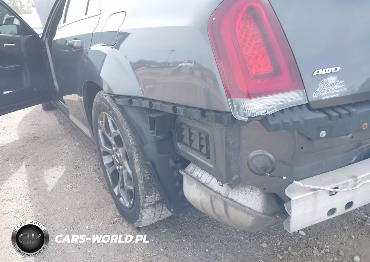 2016 Chrysler 300 300S VIN:2C3CCAGG2GH170982 - 18