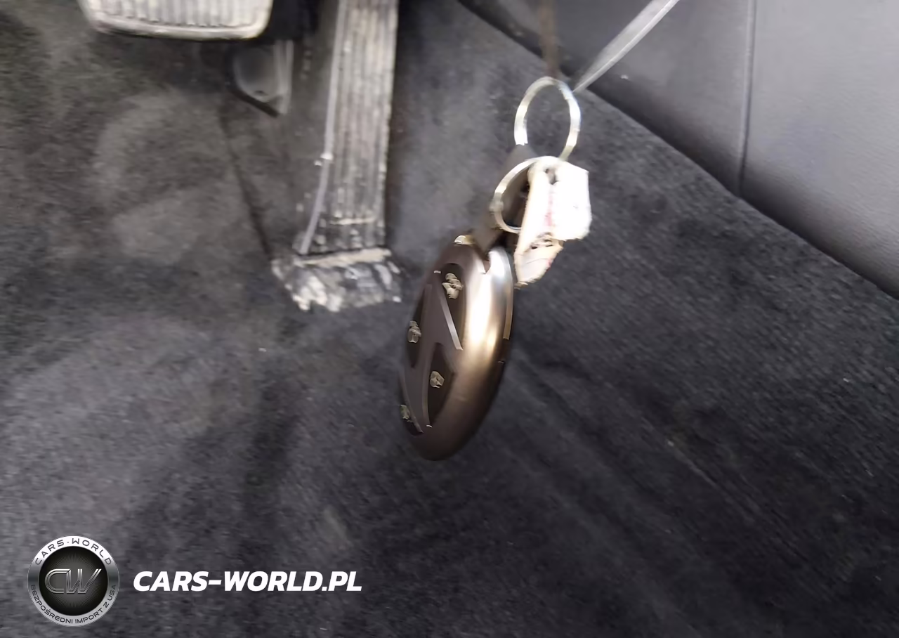 2026 Hyundai Sonata Sel Sport VIN:KMHL64JA9TA551189 - 11