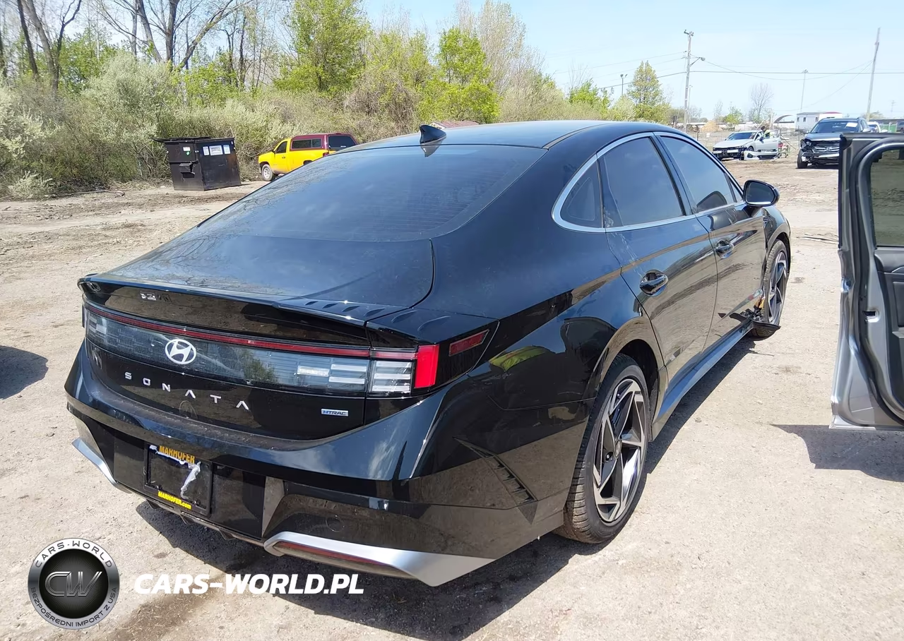 2026 Hyundai Sonata Sel Sport VIN:KMHL64JA9TA551189 - 4