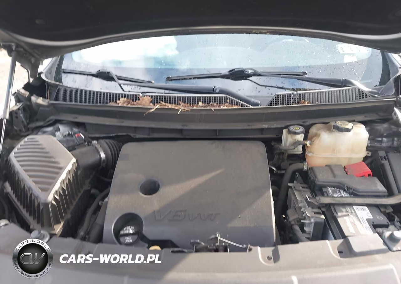 2018 Chevrolet Traverse Ls VIN:1GNERFKW5JJ223590 - 10