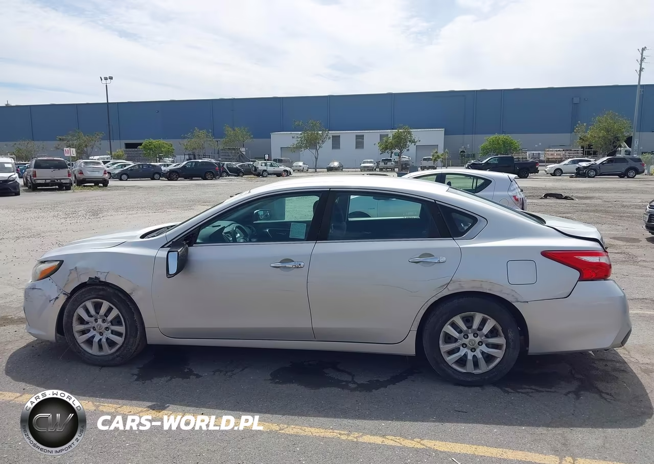 2017 Nissan Altima 2.5 S VIN:1N4AL3AP5HC293869 - 14