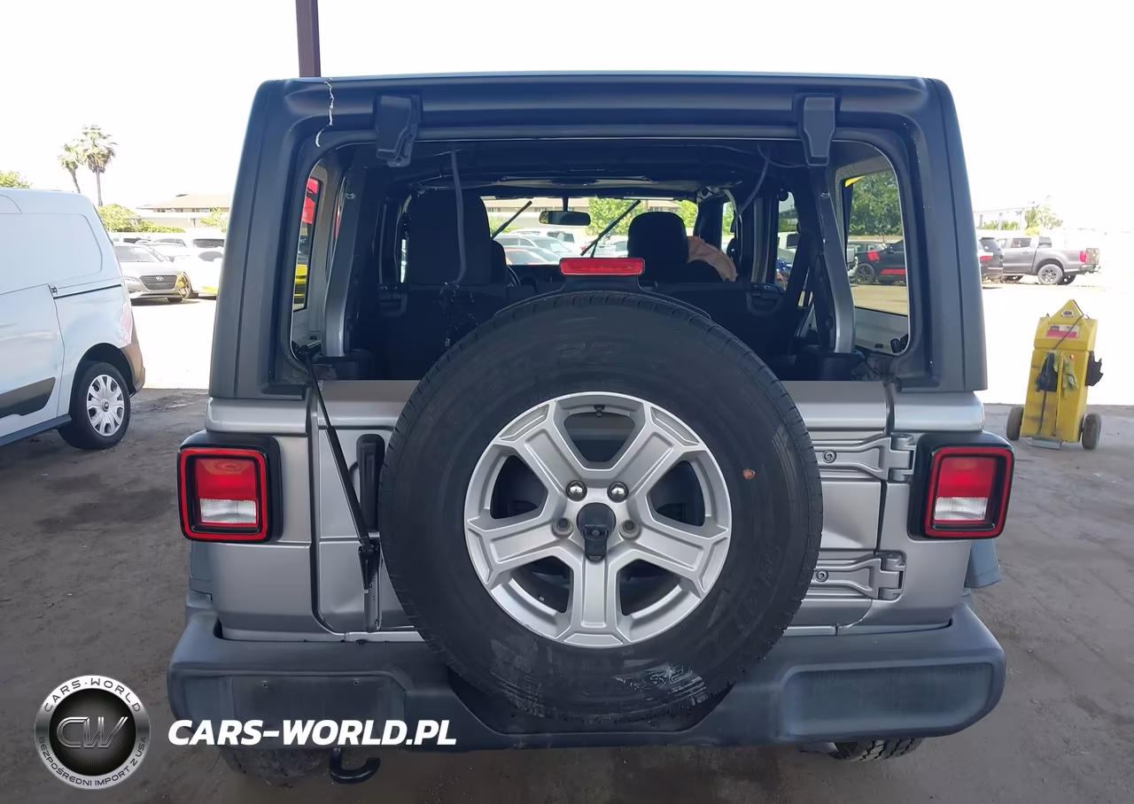 2018 Jeep Wrangler Unlimited Sport S 4X4 VIN:1C4HJXDG7JW119923 - 16