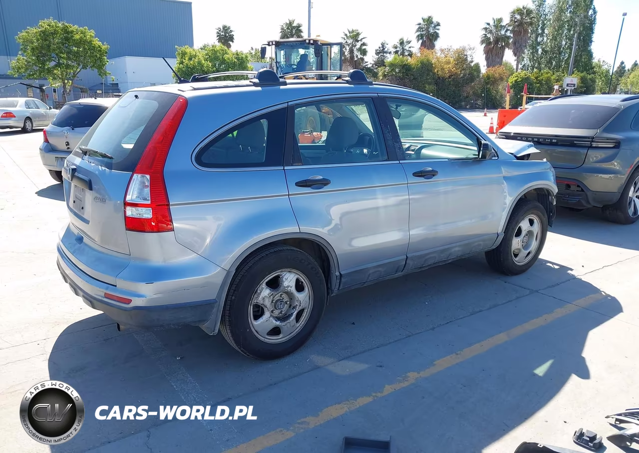 2010 Honda Cr-V Lx VIN:5J6RE4H33AL003371 - 4
