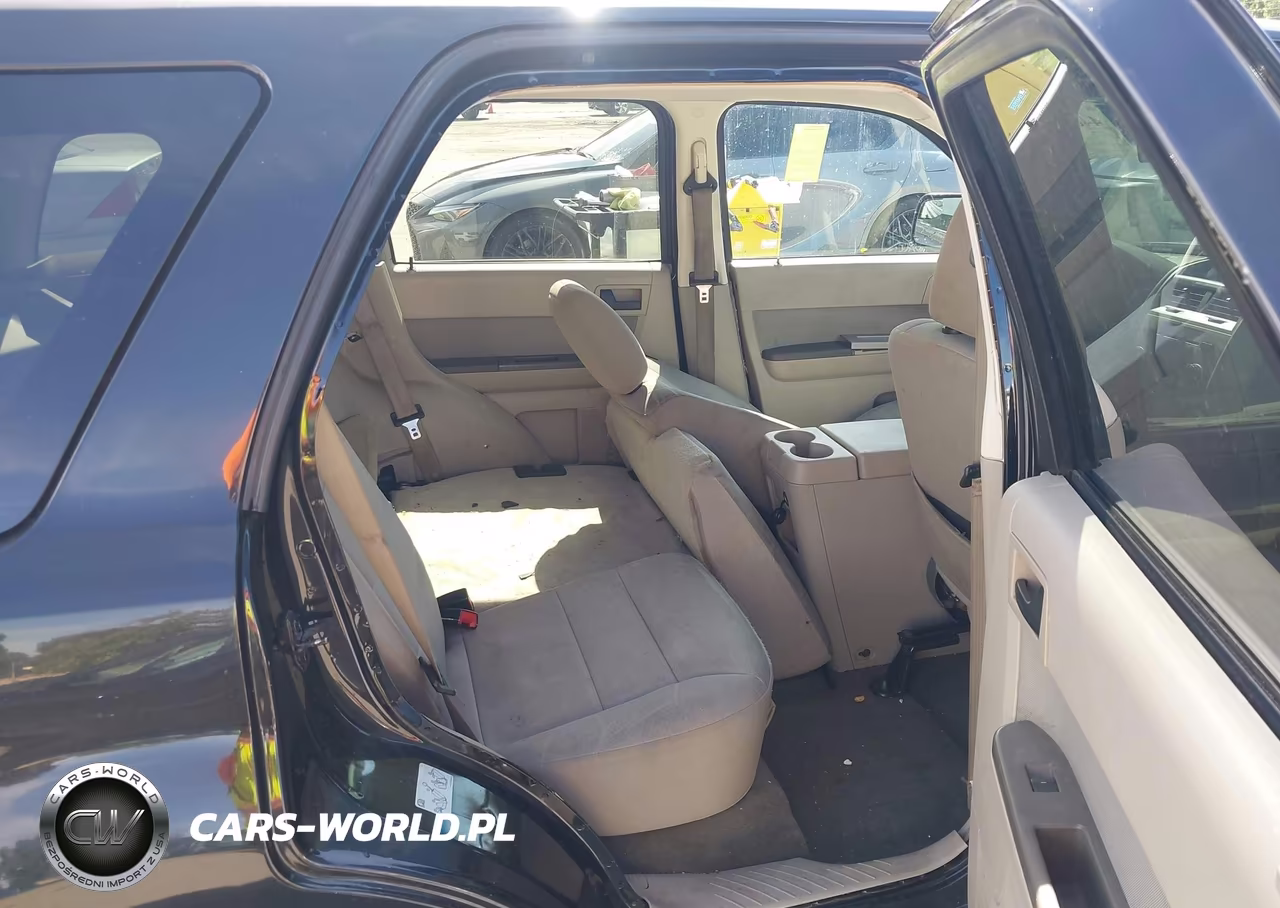 2011 Ford Escape Hybrid VIN:1FMCU4K38BKC06136 - 8