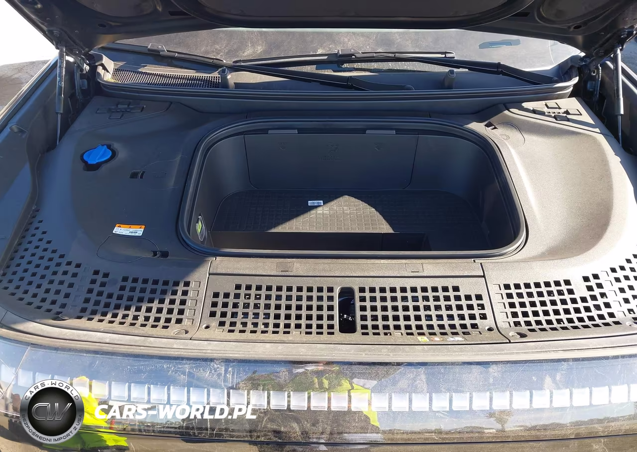 2026 Hyundai Ioniq 9 Sel VIN:7YAMUFS31TY001821 - 10