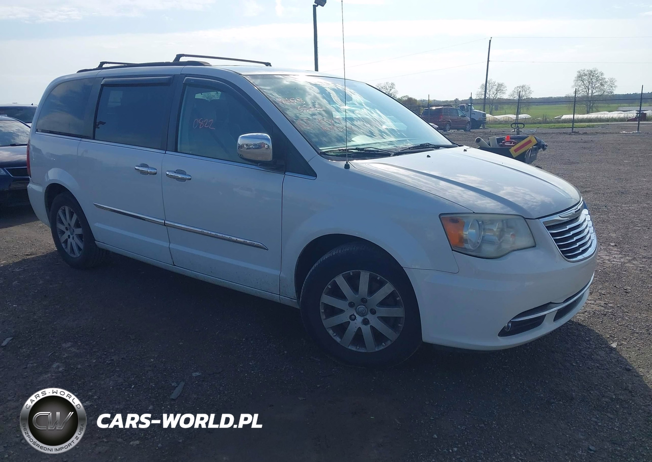 2012 Chrysler Town & Country Touring-L