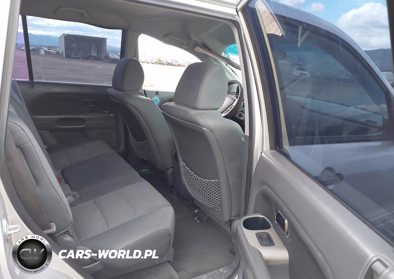 2007 Honda Pilot Lx VIN:5FNYF28107B003308 - 8