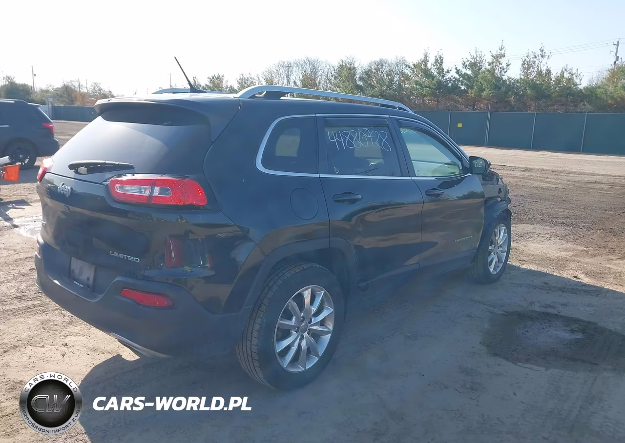 2015 Jeep Cherokee Limited VIN:1C4PJMDS9FW673440 - 4