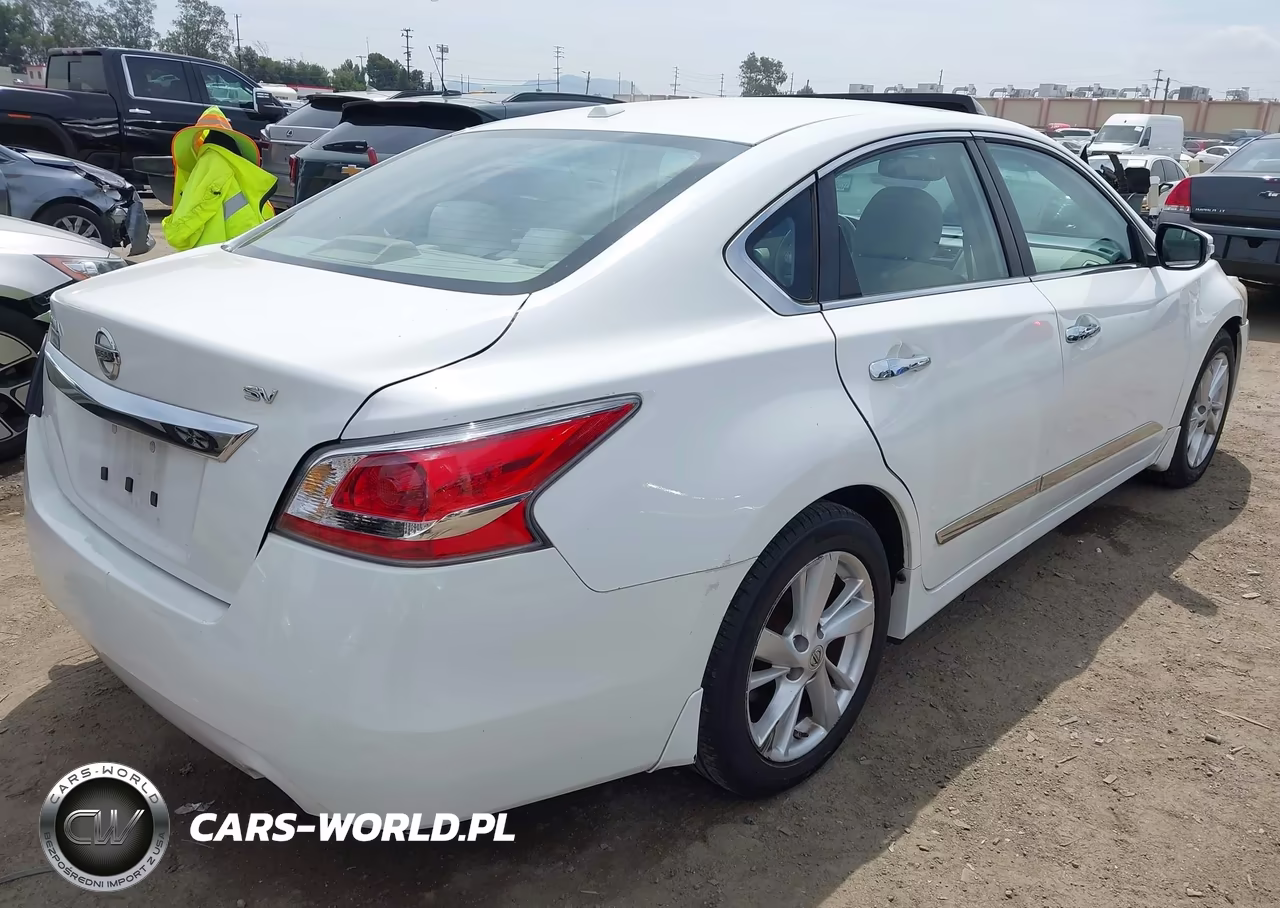 2015 Nissan Altima 2.5 Sv VIN:1N4AL3APXFC293363 - 4