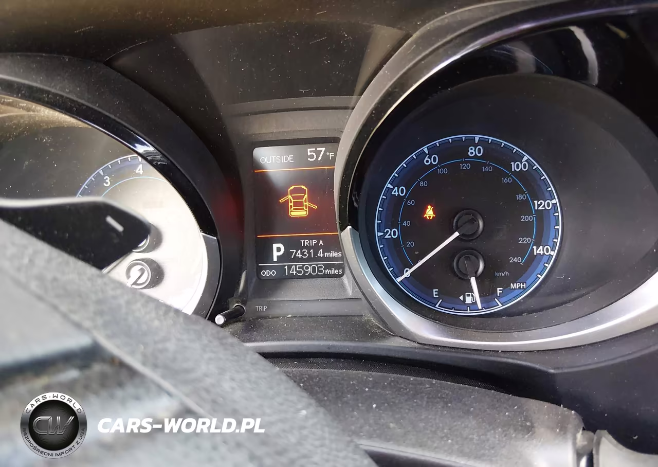 2016 Toyota Corolla S Plus VIN:2T1BURHE4GC507727 - 15