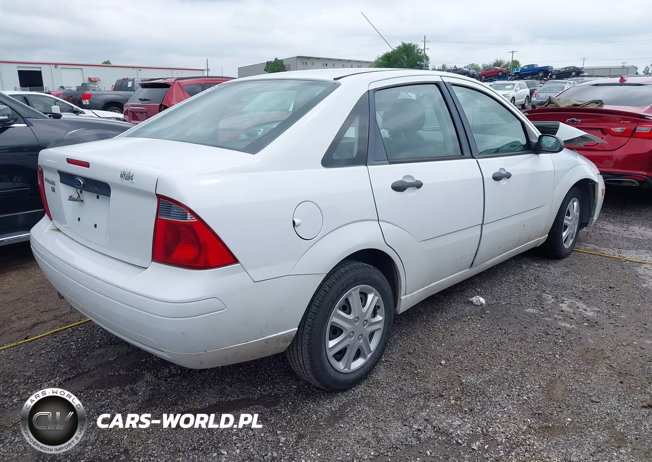 2007 Ford Focus S-Se-Ses VIN:1FAHP34N77W344153 - 4
