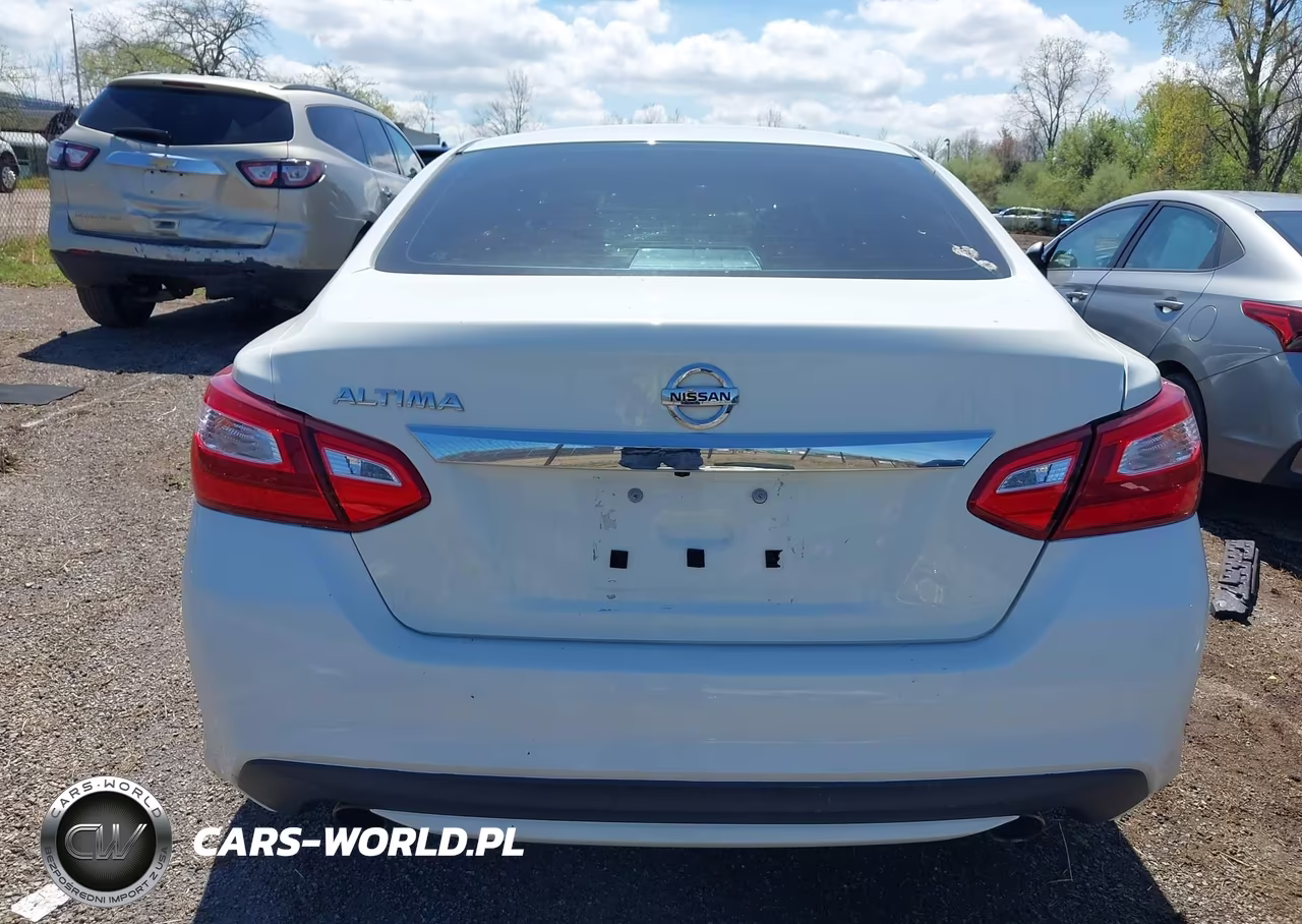 2017 Nissan Altima 2.5 S VIN:1N4AL3AP4HC108856 - 16