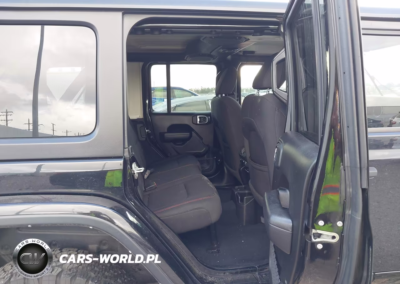 2023 Jeep Wrangler 4-Door Rubicon 4X4 VIN:1C4HJXFN0PW598657 - 8